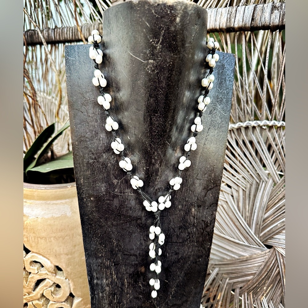 Knotted Pearls Tassel necklace